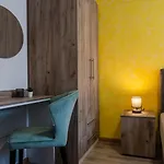 Apartament With Parking Space - 23252 *