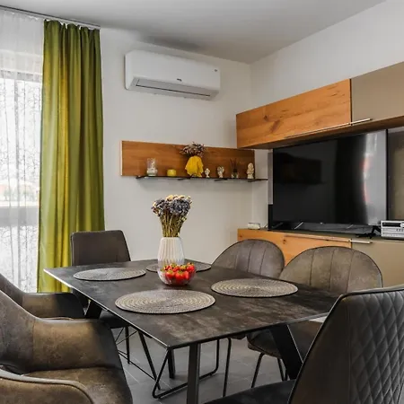 With Parking Space - 23252 Apartment *