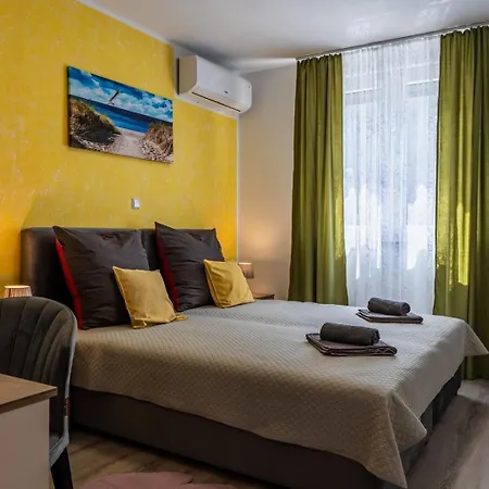 Appartamento With Parking Space - 23252 *