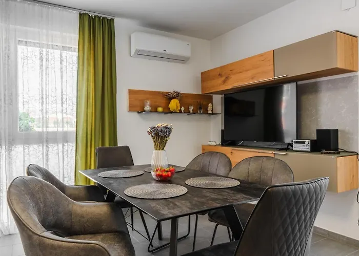 With Parking Space - 23252 Appartement *