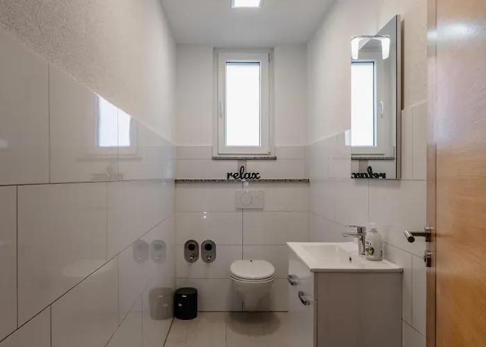 With Parking Space - 23252 Appartement Vir