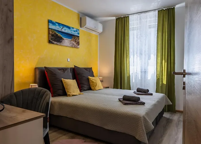 Appartement With Parking Space - 23252 *