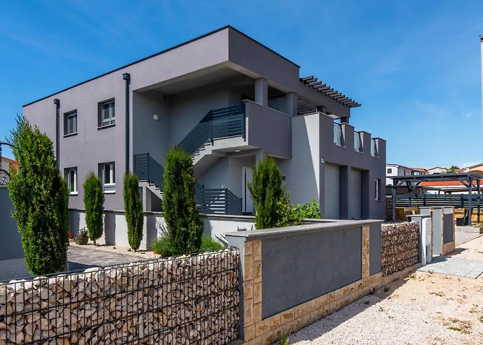 With Parking Space - 23252 Appartement *