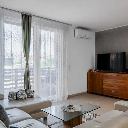 Appartement With Parking Space - 23252 Vir