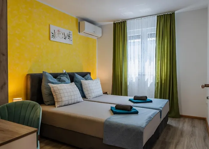 With Parking Space - 23252 فير