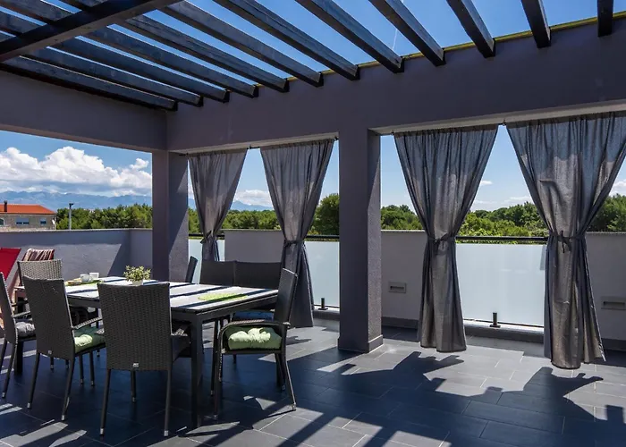 Διαμέρισμα With Parking Space - 23252